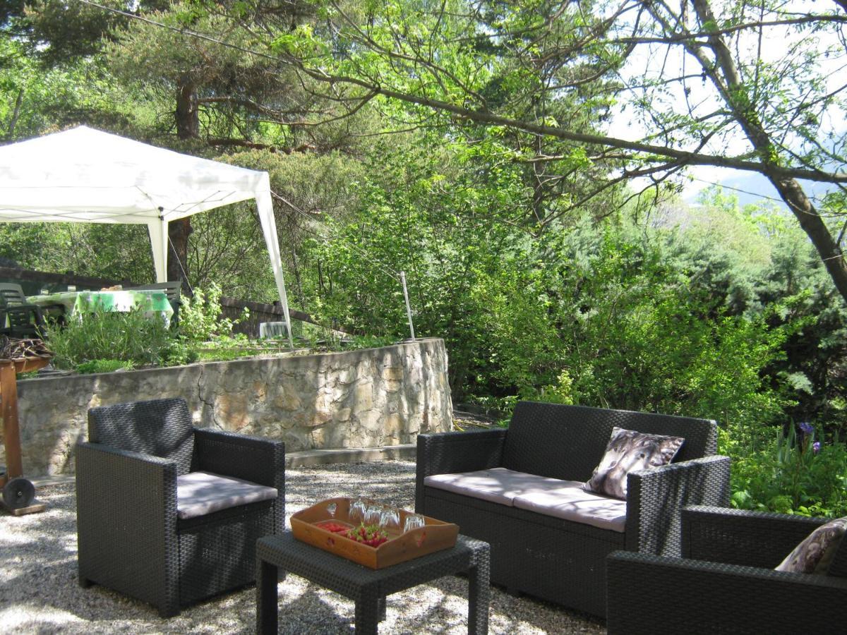 Le Petit Randonneur Bed & Breakfast Briançon Exterior foto