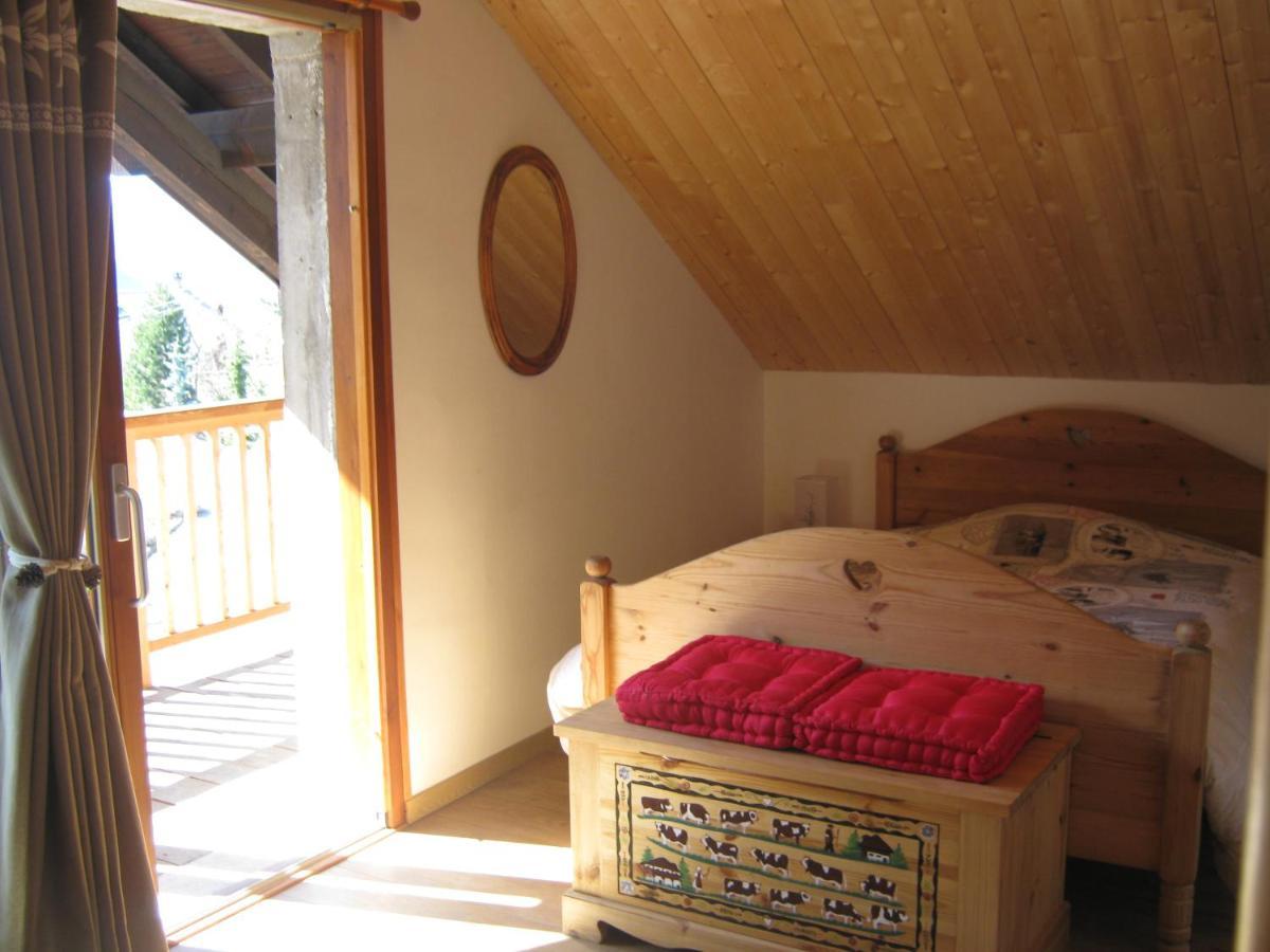 Le Petit Randonneur Bed & Breakfast Briançon Exterior foto