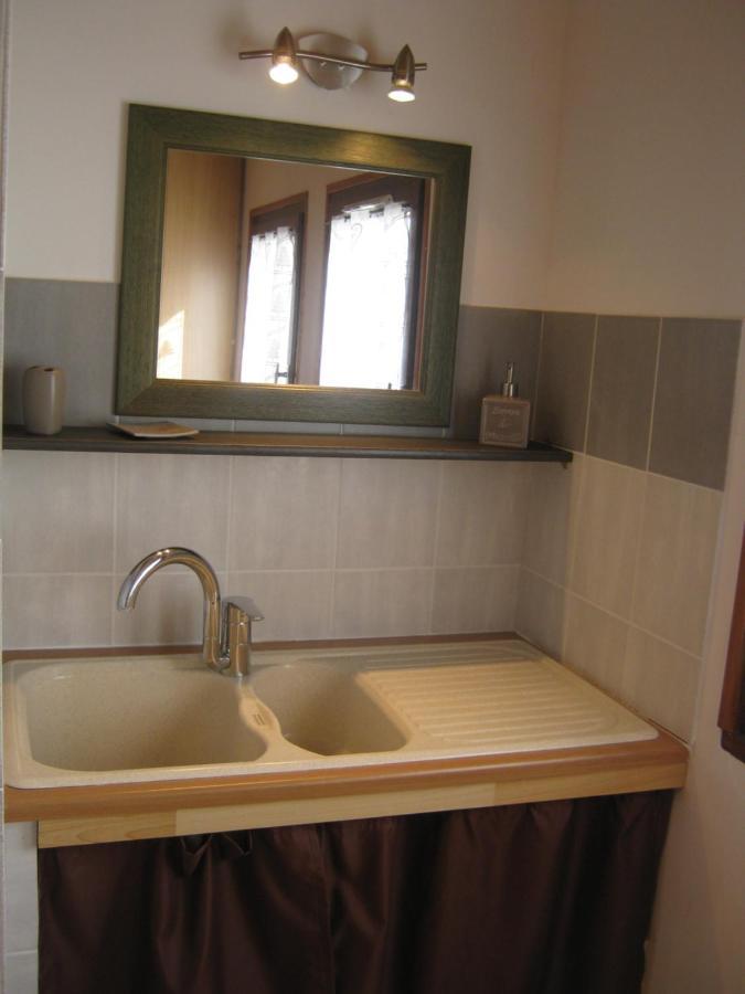 Le Petit Randonneur Bed & Breakfast Briançon Exterior foto
