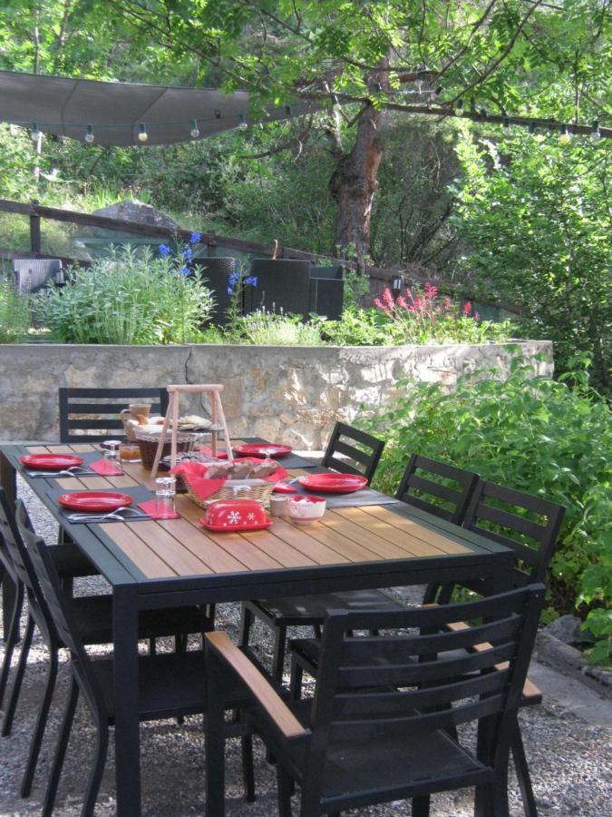 Le Petit Randonneur Bed & Breakfast Briançon Exterior foto